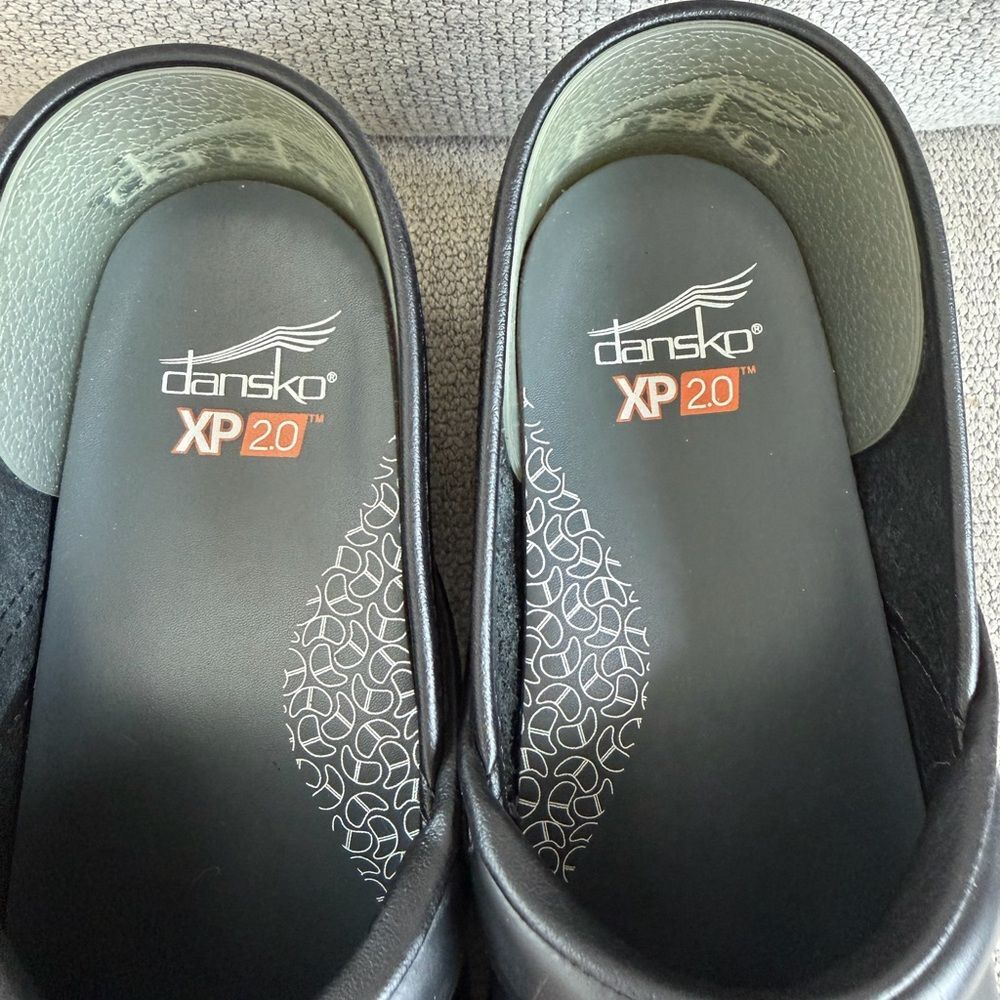 Dansko XP 2.0 Slip On Work Loafers Black Leather Platform Clog Dress Shoes 42 - Picture 3 of 8